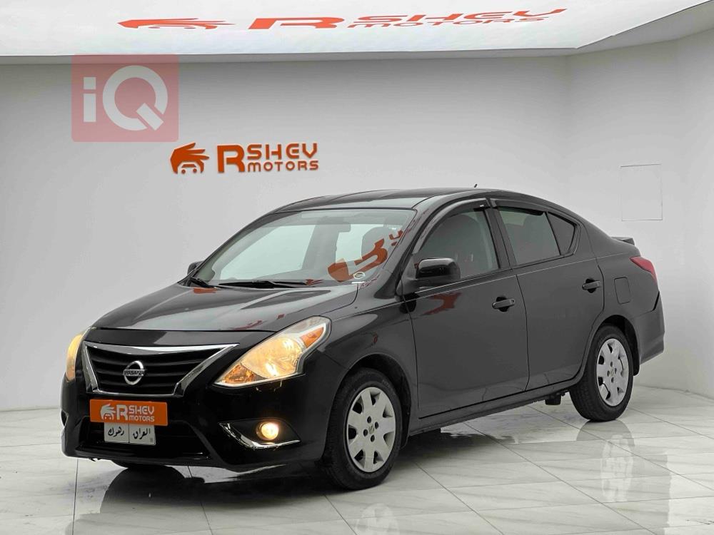 Nissan Versa